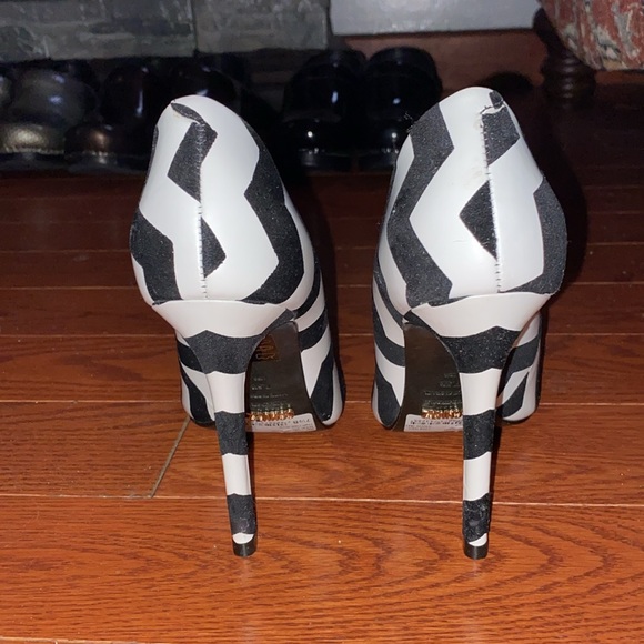 Schutz chevron heels black & white - Picture 10 of 13
